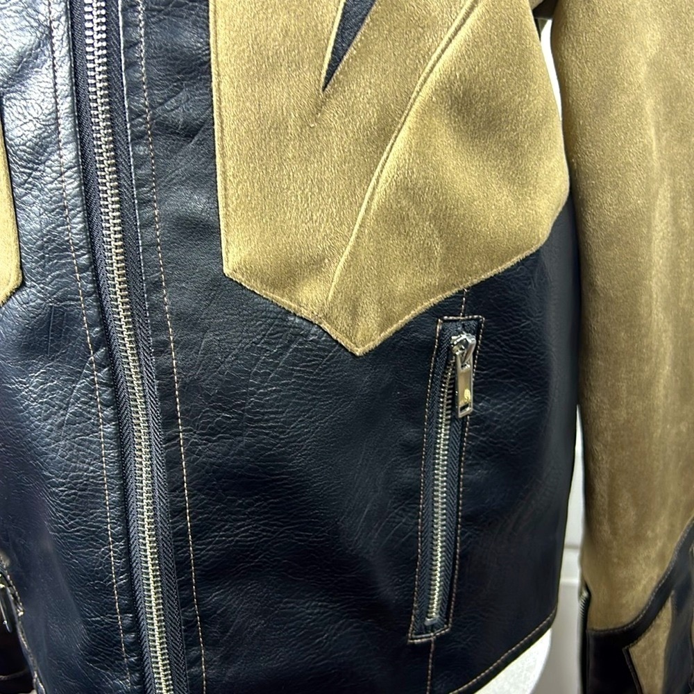 VINTAGE Fabulous Furs Faux Leather Tan Black Zip Jacket Sz Small - Picture 8 of 13
